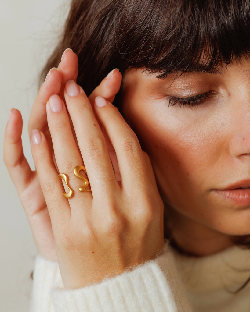 Silver Savoy Adjustable ring