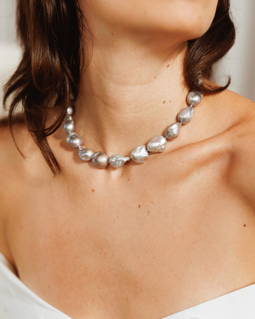 Grey Baroque Pearl Collar